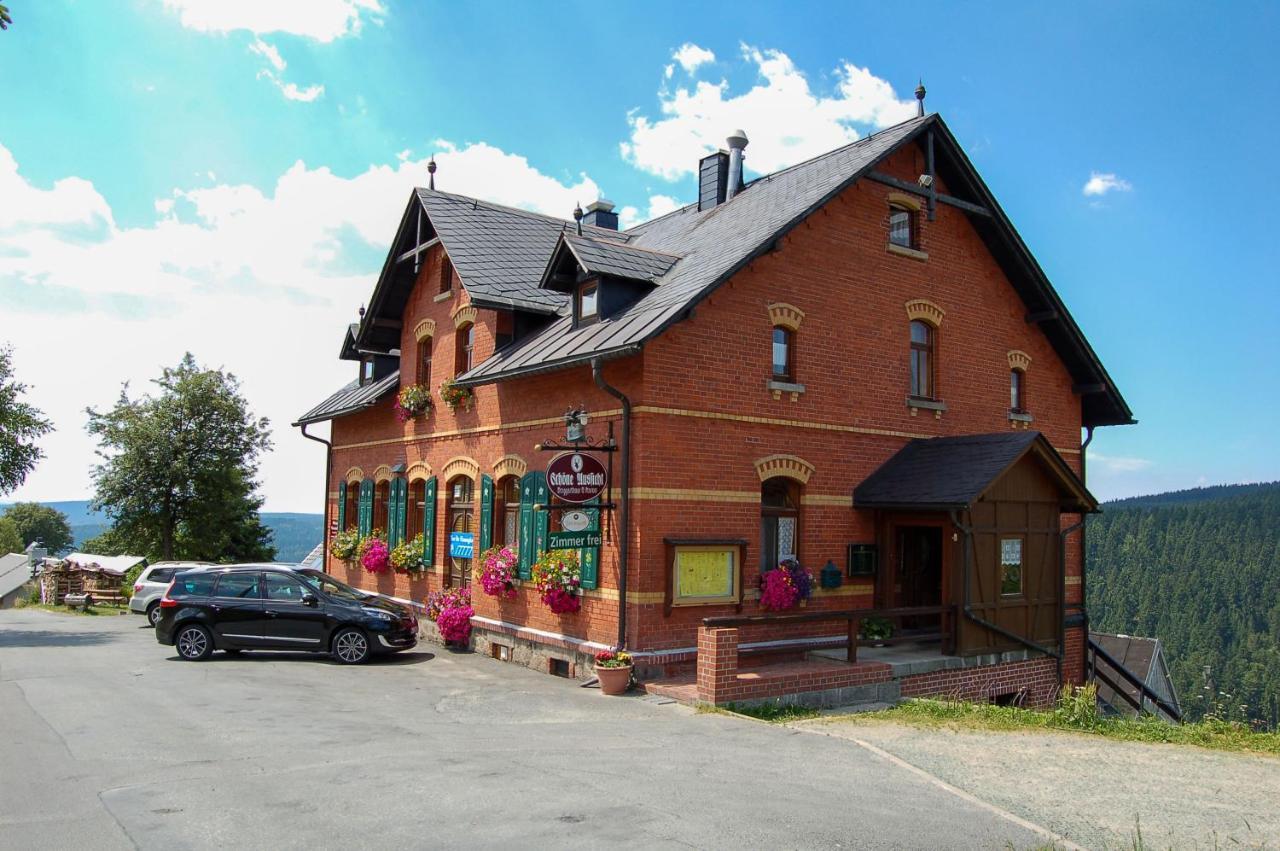 Berggasthaus & Pension Schoene Aussicht Klingenthal Eksteriør bilde