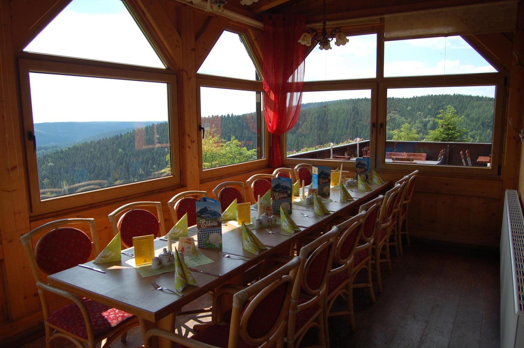 Berggasthaus & Pension Schoene Aussicht Klingenthal Eksteriør bilde